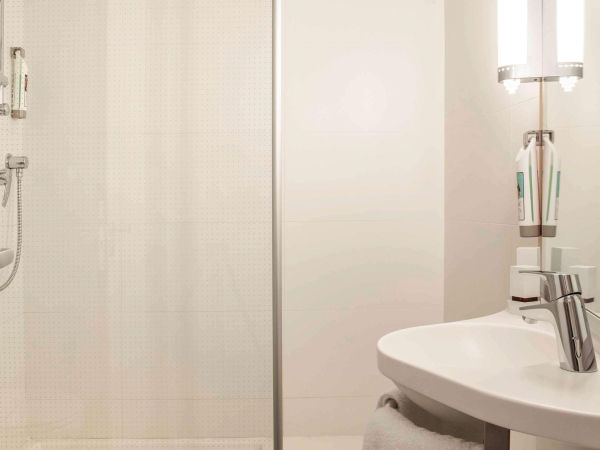 Las mejores ofertas de ibis Barcelona Pza Glories 22 Barcelona