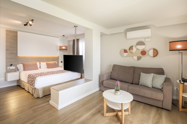 Las mejores ofertas de Hotel LIVVO Anamar Suites Playa del Inglés