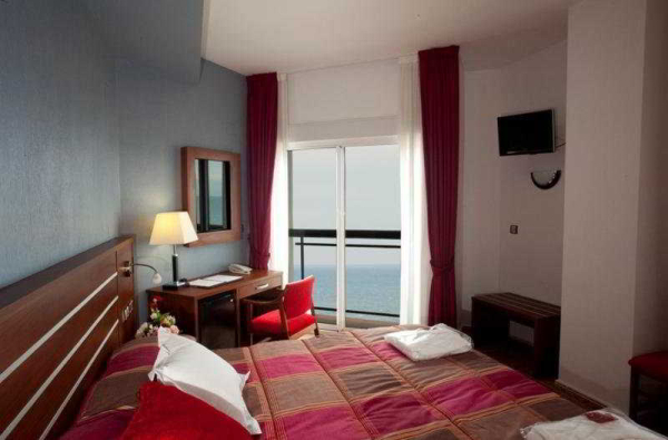 Las mejores ofertas de La Familia Gallo Rojo El Campello