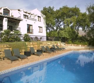 Las mejores ofertas de HERMITAGE CASARES Casares