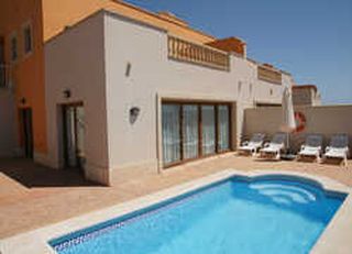 Las mejores ofertas de VILLAS CASTILLO PREMIUM Caleta de Fuste