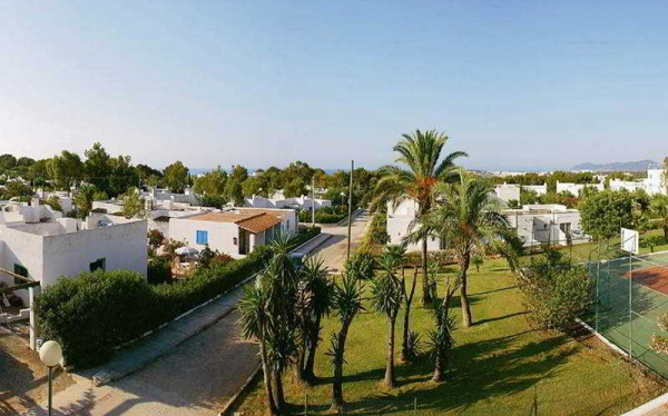 Las mejores ofertas de CALA LLENYA RESORT IBIZA Santa Eulalia