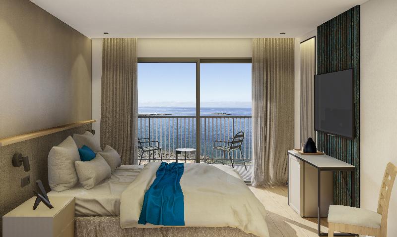 UNIVERSAL HOTEL ROMANTICA