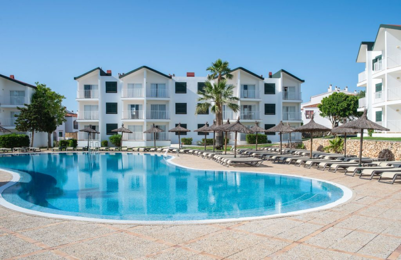 Las mejores ofertas de APARTAMENTOS MENORCA CALA BLANES BY PIERRE & VACANCES Ciutadella De Menorca