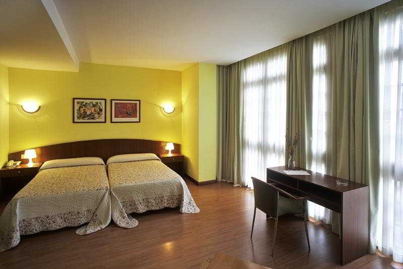 Las mejores ofertas de De la Villa-Arga Avilés