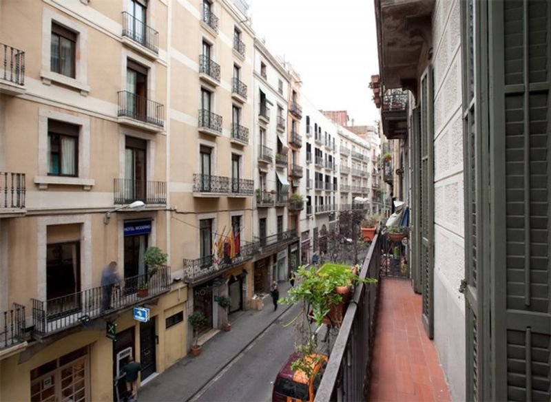 Las mejores ofertas de Rent Top Apartments Las Ramblas Barcelona