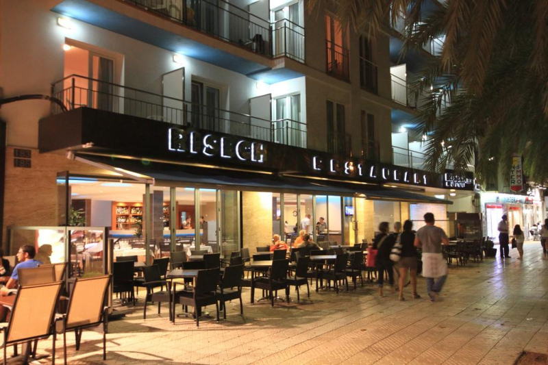 Las mejores ofertas de Hotel Risech Roses