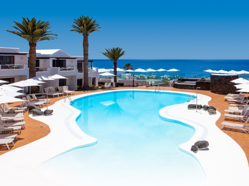 Las mejores ofertas de R2 BAHIA KONTIKI BEACH APARTHOTEL Puerto del Carmen