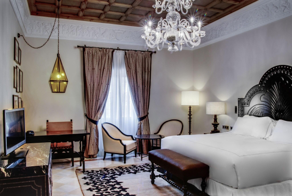 Las mejores ofertas de Alfonso XIII Sevilla