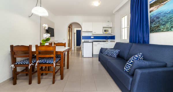 Las mejores ofertas de Apartamentos Globales Binimar Cala en Forcat