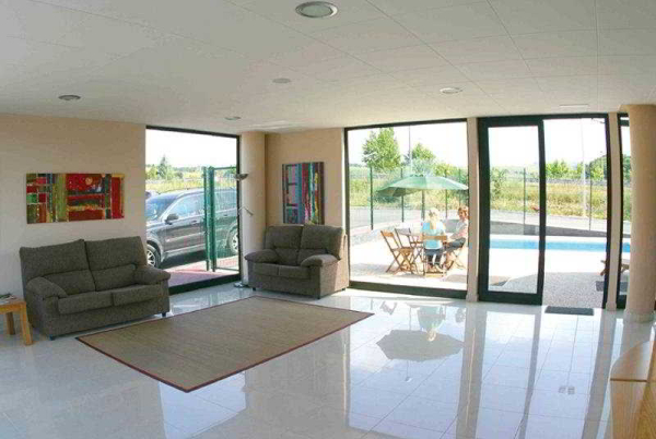 Las mejores ofertas de Puerta de Santillana Reocín