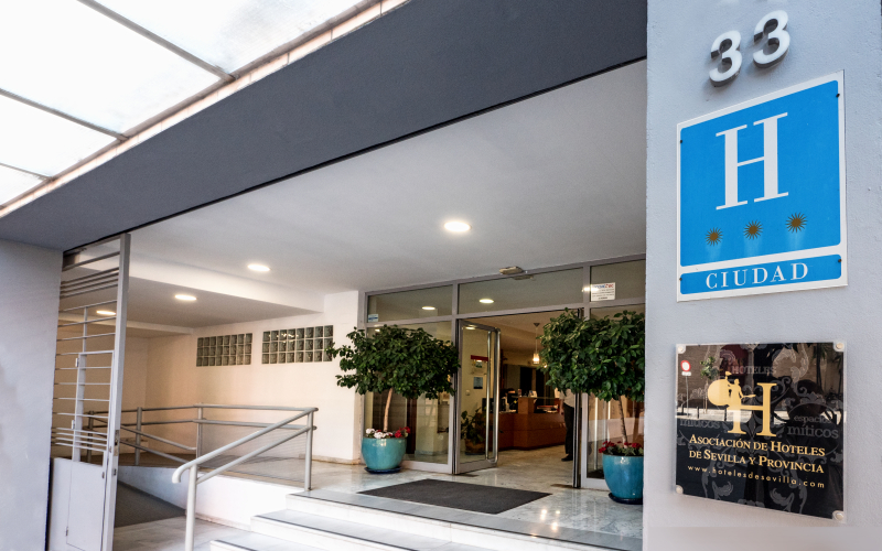 Las mejores ofertas de Plaza Santa Lucia Sevilla