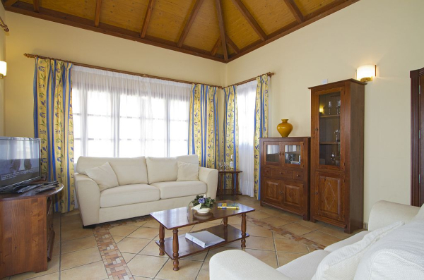 Las mejores ofertas de EREZA VILLAS BRISAS DEL MAR Corralejo