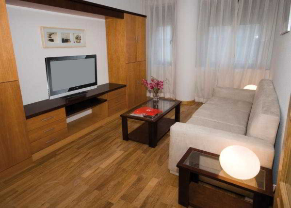 Las mejores ofertas de KRIS SUITES AEROPUERTO Madrid
