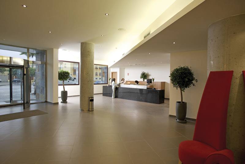 Las mejores ofertas de OHTELS CAMPO DE GIBRALTAR La Línea de la Concepción