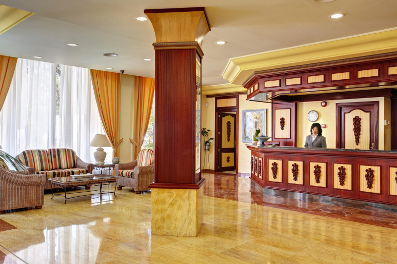 Las mejores ofertas de Grupotel Santa Eularia & Spa. Adults Only Santa Eulalia Del Río