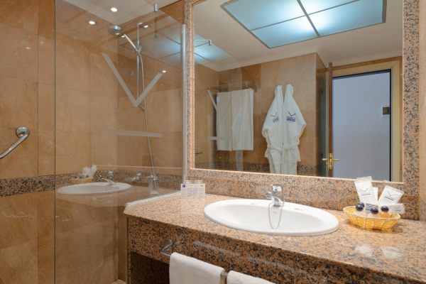 Las mejores ofertas de VIK Hotel San Antonio Puerto del Carmen