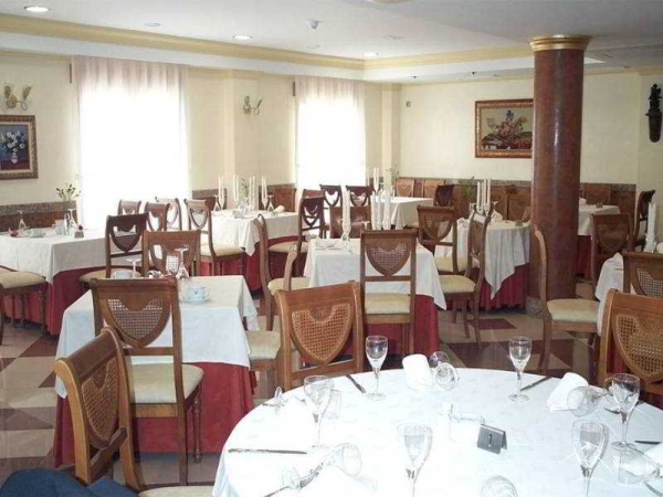 Las mejores ofertas de Hotel Avenida Tropical by Bossh Hotels Salobreña