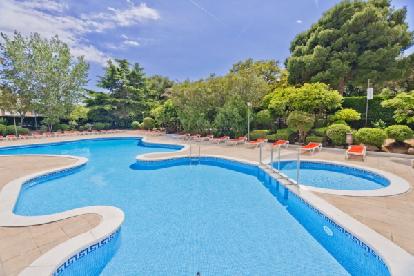 Las mejores ofertas de GHT TOSSA PARK APARTHOTEL Tossa De Mar