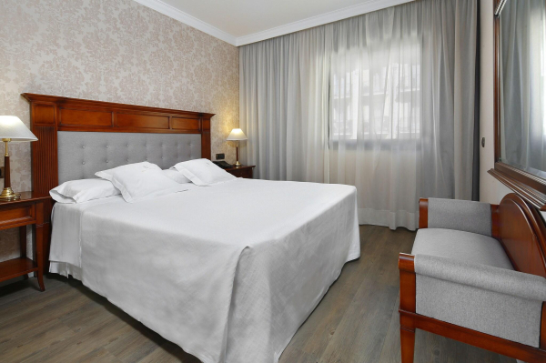Las mejores ofertas de Hispanos 7 Suiza Apartament-Restaurant Barcelona