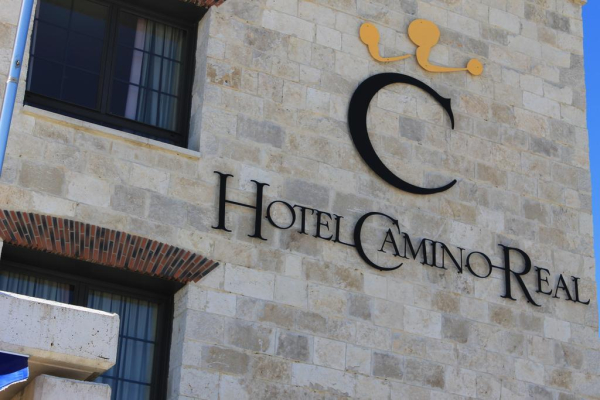 Las mejores ofertas de Hotel Camino Real Dueñas