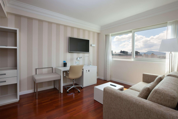 Las mejores ofertas de NH Pamplona Iruña Park Pamplona