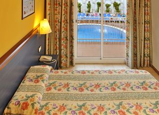 Las mejores ofertas de HOTEL MIAMI Calella