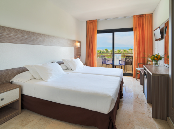 Las mejores ofertas de H10 Cambrils Playa Cambrils