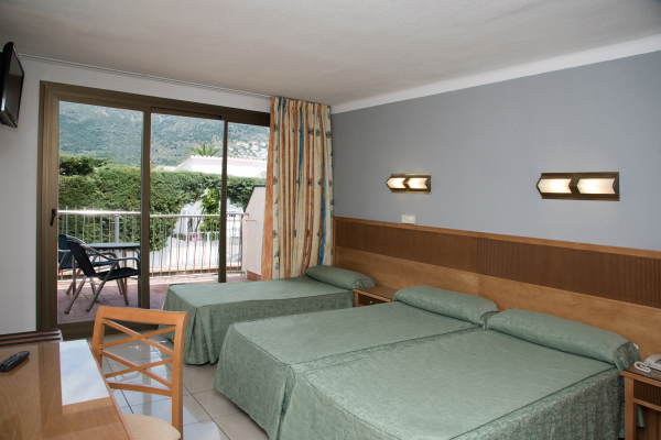 Las mejores ofertas de Hotel San Carlos Roses