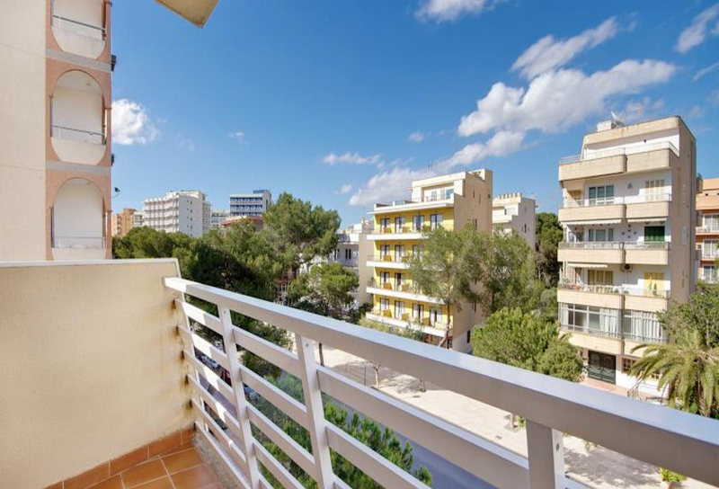 Azuline Hotel Bahamas