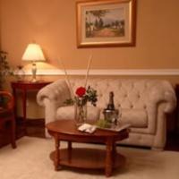 PREMIER HILL SUITES