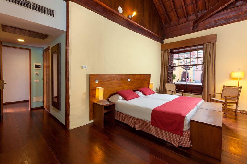 Hotel LIVVO La Quinta Roja