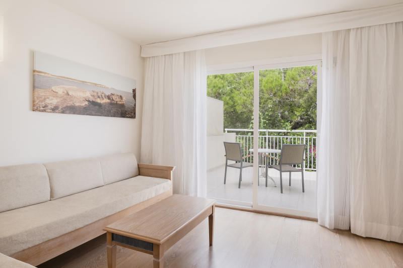 Las mejores ofertas de Iberostar Waves Club Cala Barca Santanyí