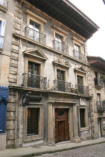 Las mejores ofertas de PAMPINOT . Hondarribia