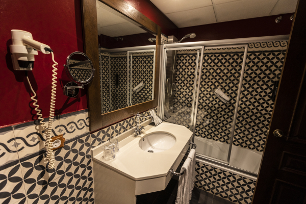Las mejores ofertas de HOTEL RURAL OLIVENZA PALACIO Olivenza