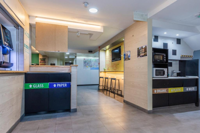 Las mejores ofertas de Sun & Moon Hostel Barcelona