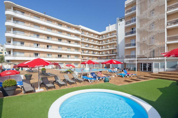 Las mejores ofertas de SORRA DAURADA SPLASH HOTEL Malgrat De Mar