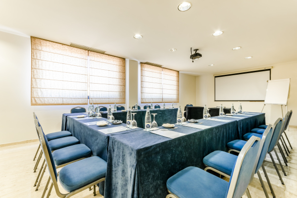 Las mejores ofertas de Exe Barbera Parc Barberà Del Vallès