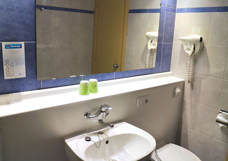 Las mejores ofertas de Travelodge Alicante Puerto Alicante