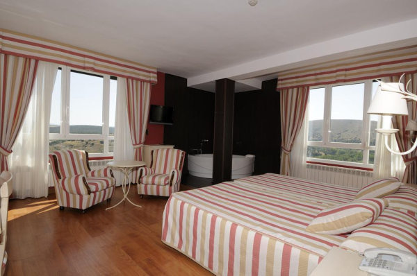 Las mejores ofertas de Hotel Leonor Miron Soria