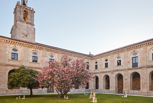 Las mejores ofertas de Eurostars Monasterio de San Clodio Hotel Leiro