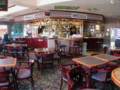 POWELL RIVER TOWN CENTRE HOTEL
