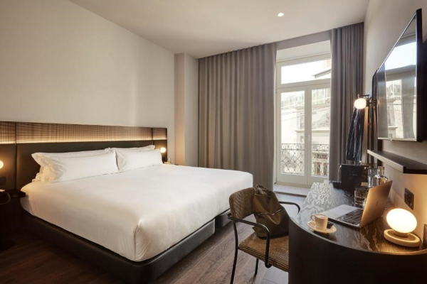 Las mejores ofertas de chic&basic Gravity Oporto