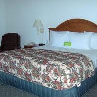 La Quinta Inn & Suites Dallas - North Central