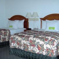 La Quinta Inn & Suites Dallas - North Central