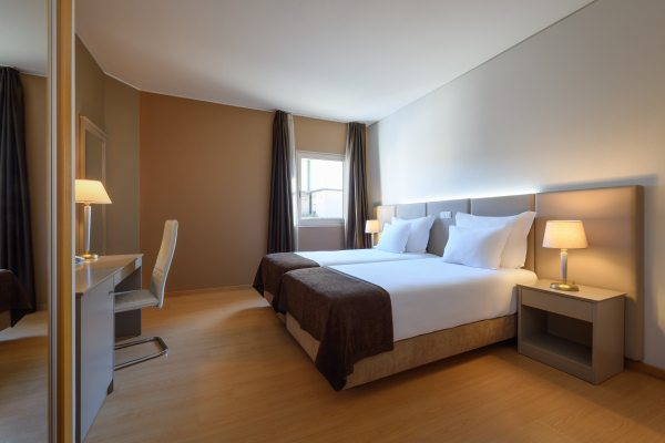 Las mejores ofertas de Tryp By Wyndham Porto Centro Hotel Oporto