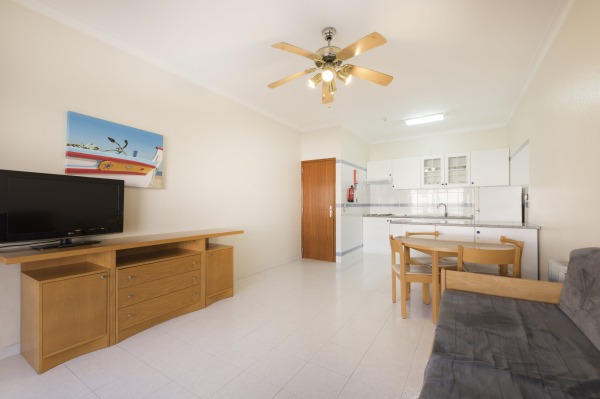 Las mejores ofertas de Ukino Terrace Algarve Concept Hotel Armação De Pêra 