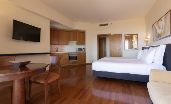 Las mejores ofertas de MS Aparthotel Linda-a-velha