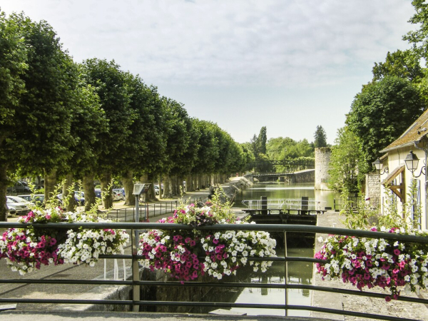 Las mejores ofertas de Hôtel ibis Nemours Nemours