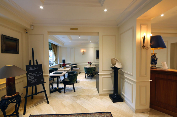 Las mejores ofertas de QUEENS HOTEL Paris